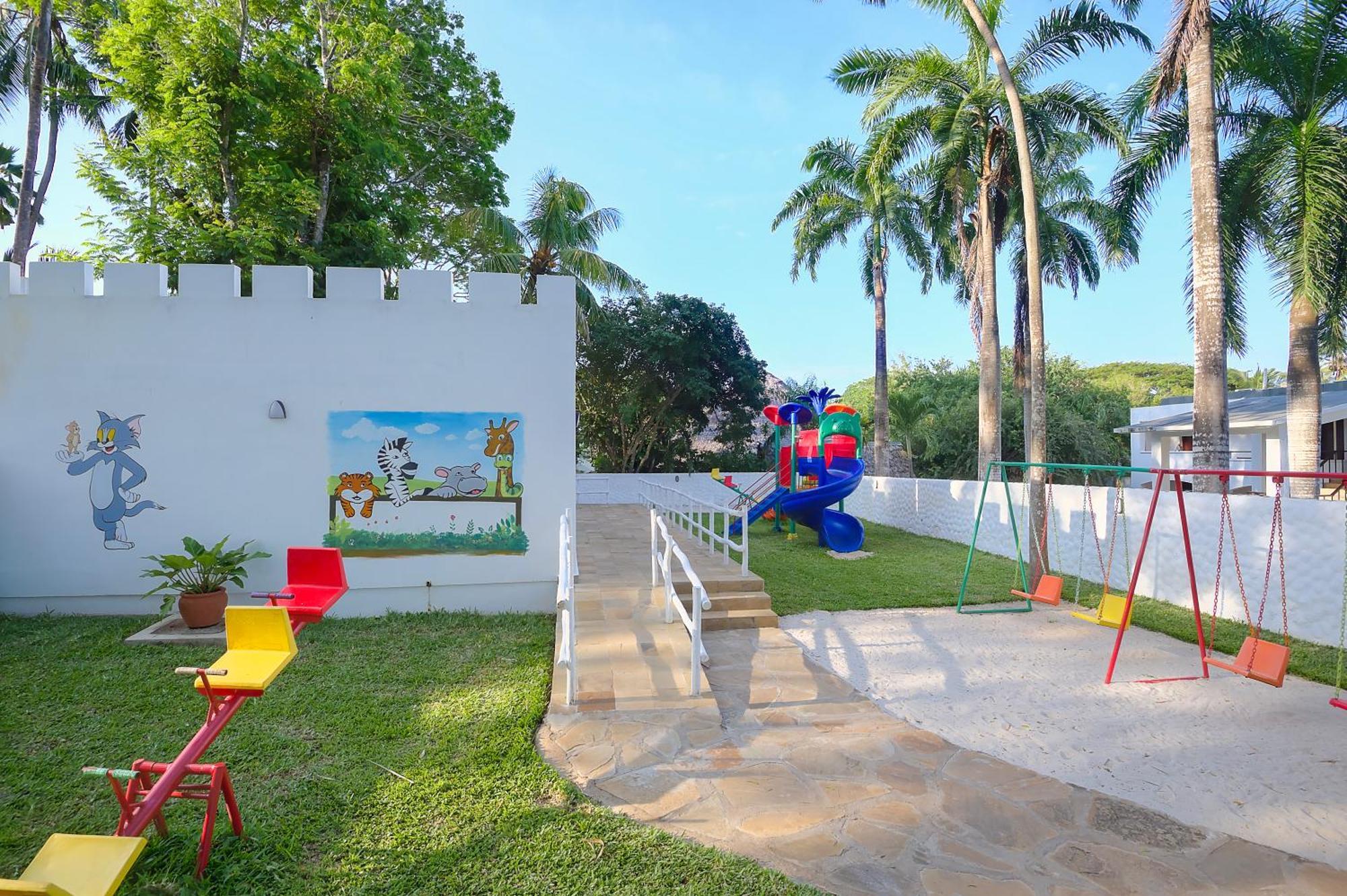 Diamonds Leisure Beach & Golf Resort Diani Beach Exterior photo Playground